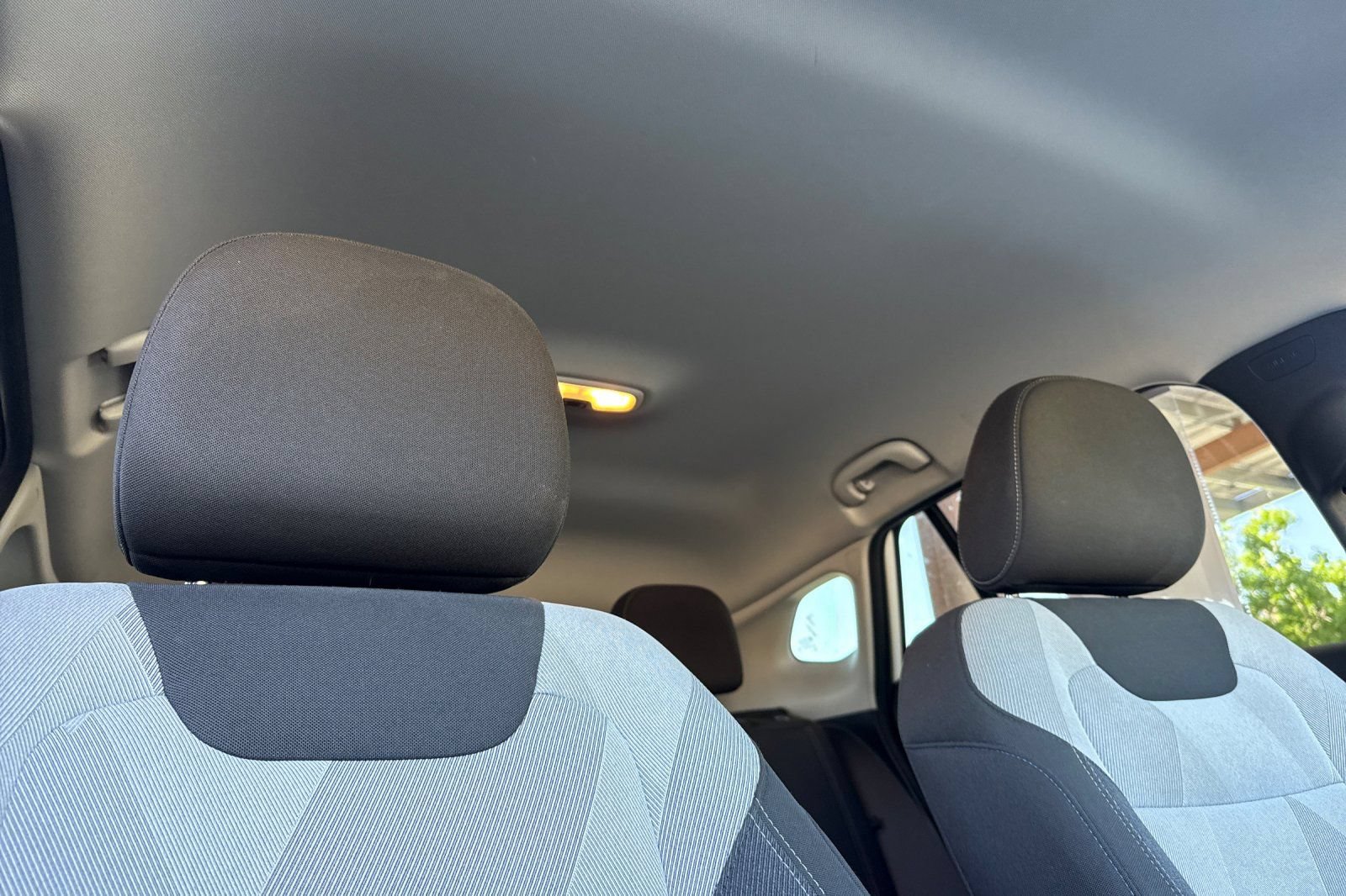 Used 2025 Chevrolet Trax LS FWD image 23