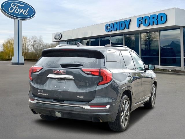 Used 2018 GMC Terrain Denali w/ Driver Alert Package II AWD/4WD image 4