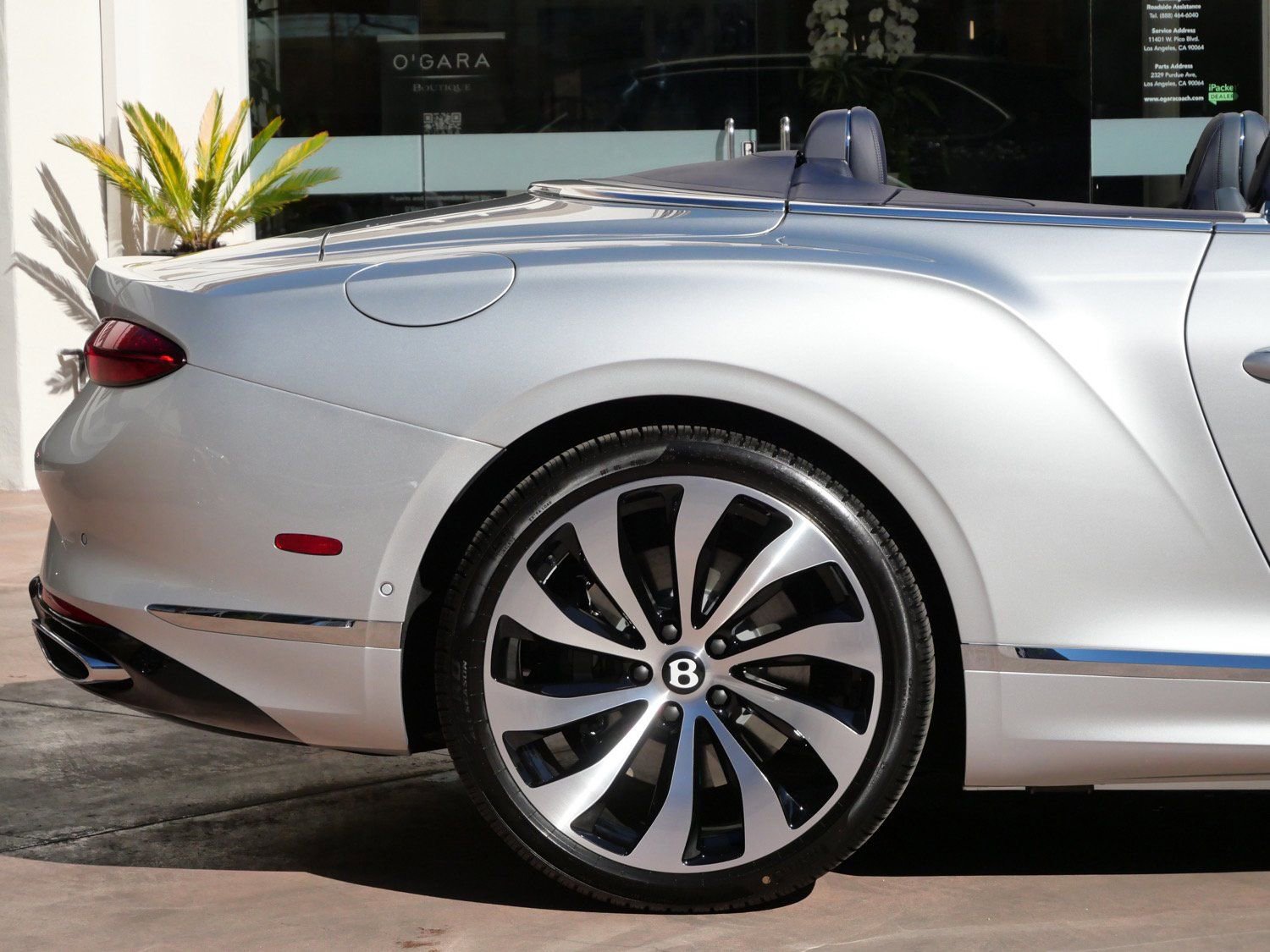 New 2026 Bentley Continental GTC AWD/4WD image 9