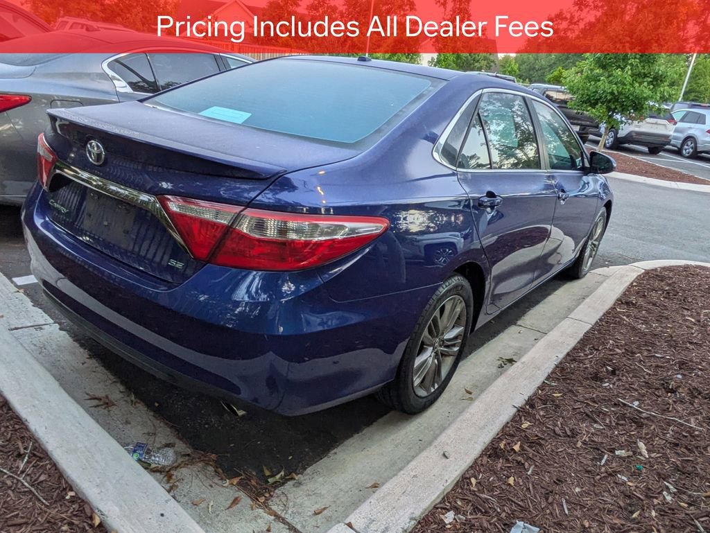 Used 2015 Toyota Camry SE w/ Moonroof Package FWD image 7