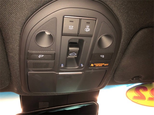 Used 2022 Genesis G70 3.3T w/ Sport Advanced Package image 22