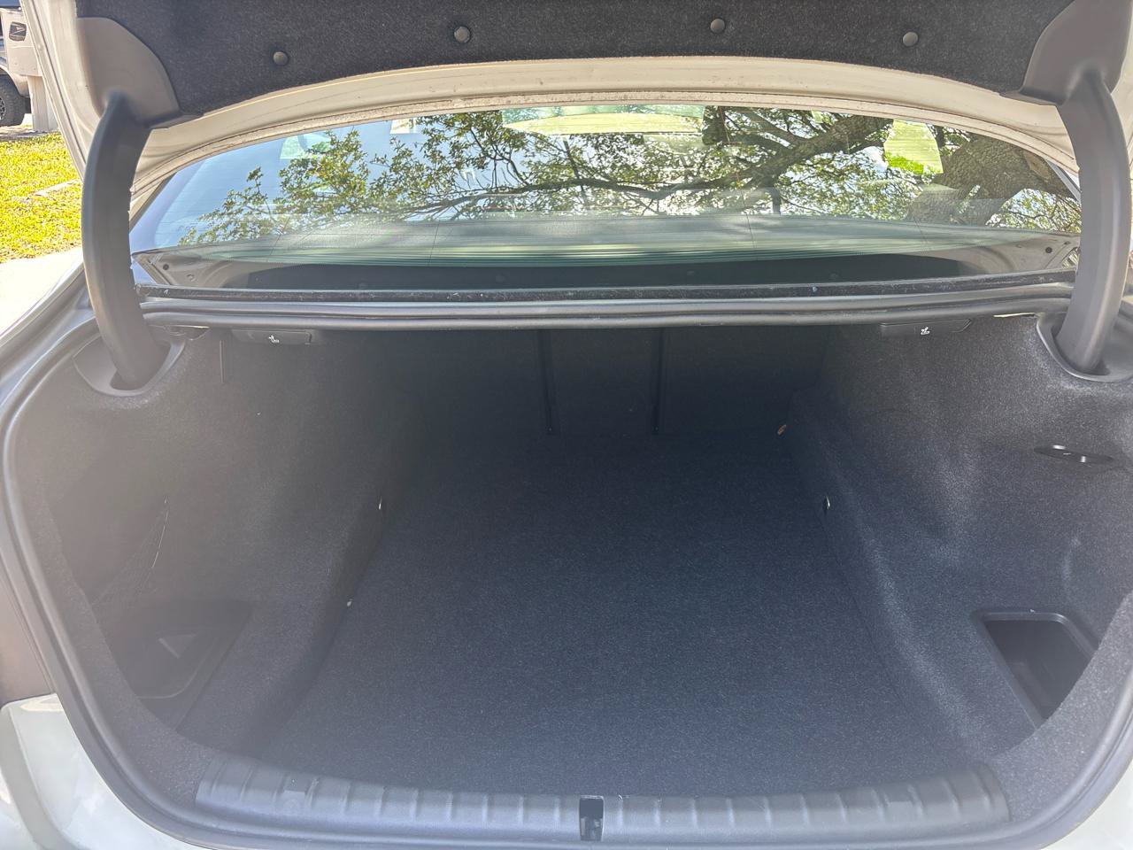 Used 2019 BMW 530i RWD image 32