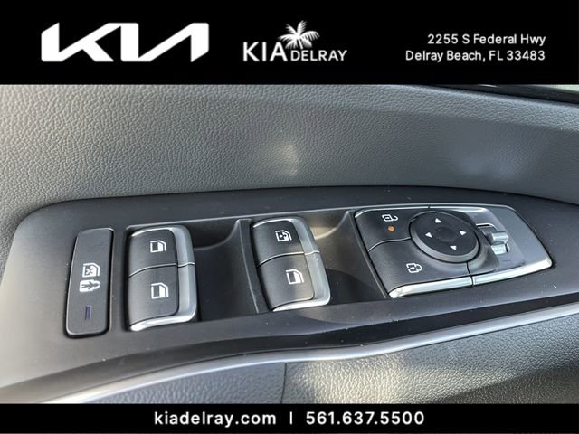New 2026 Kia Sorento S w/ S Panoramic Sunroof Package FWD image 16