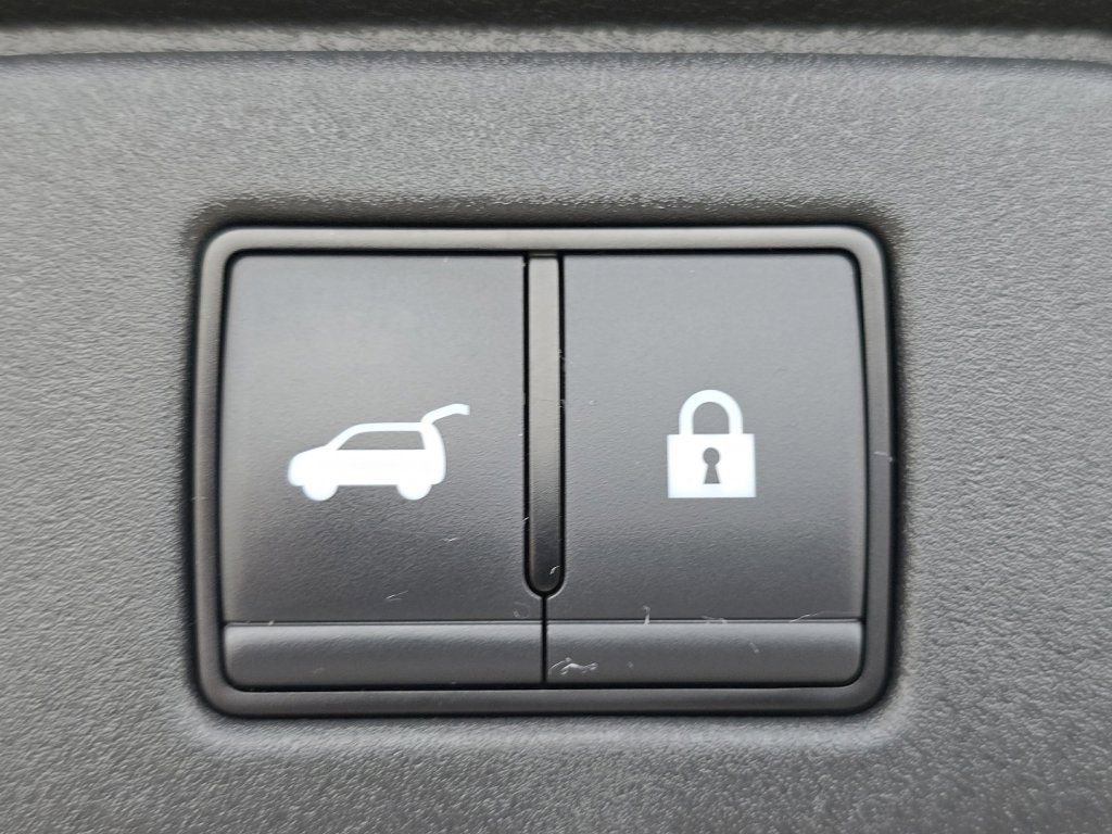 Used 2024 Nissan Rogue SV w/ SV Premium Package AWD/4WD image 24