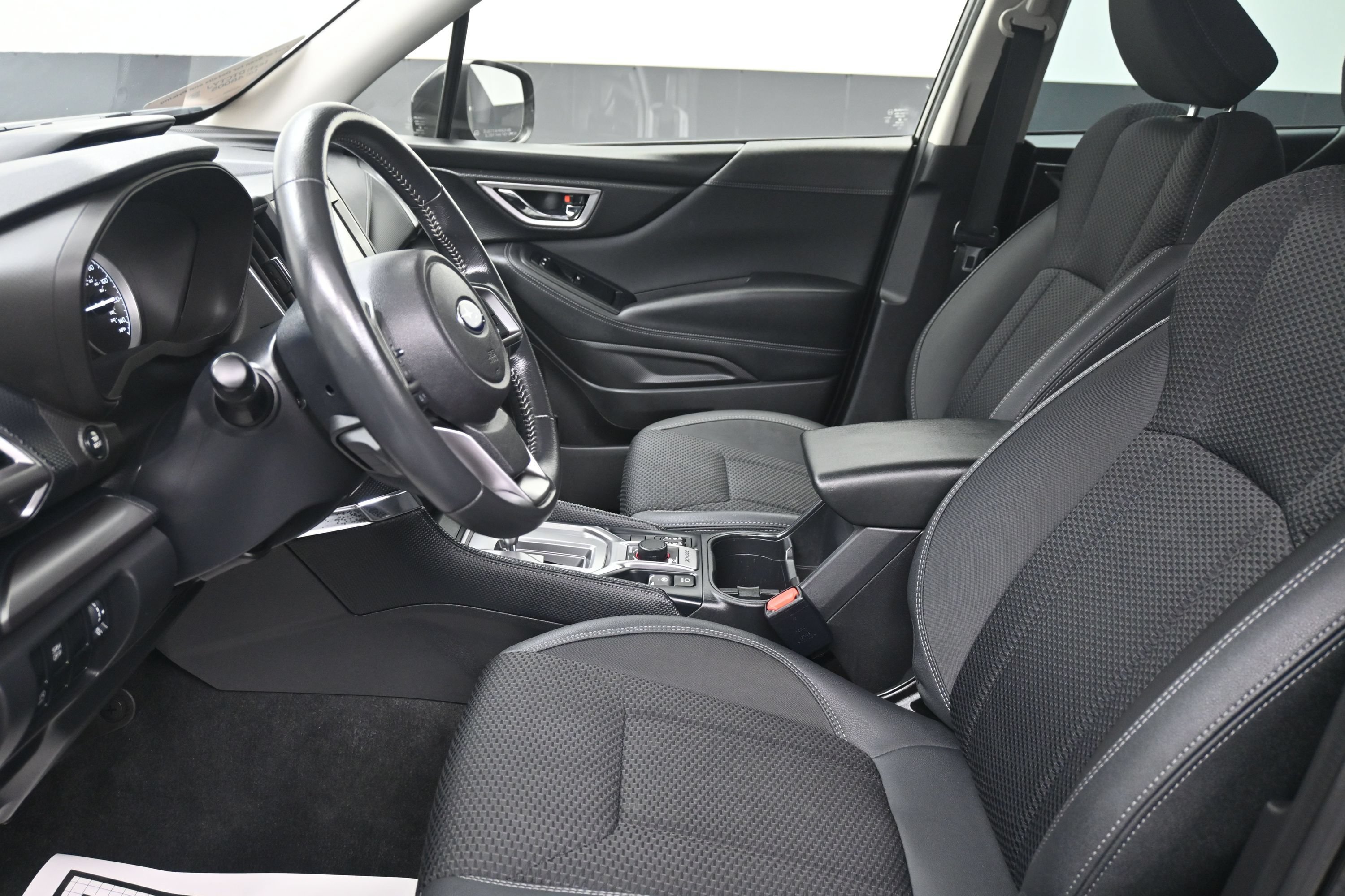 Used 2024 Subaru Forester Premium AWD/4WD image 18