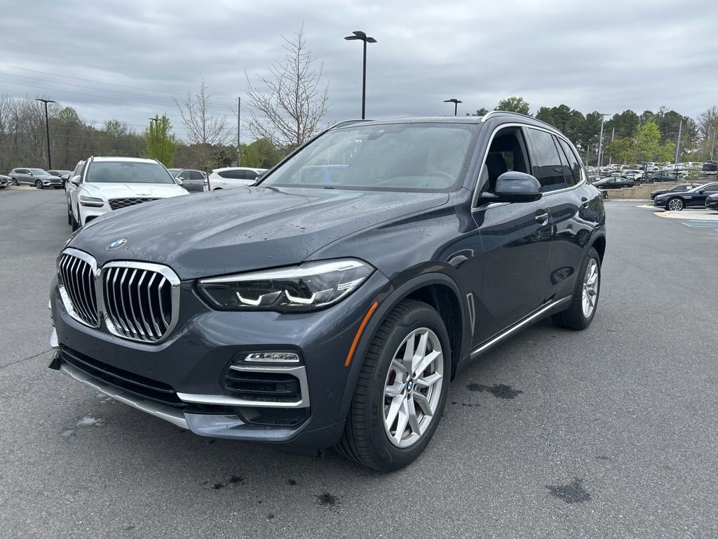 Used 2021 BMW X5 sDrive40i w/ Premium Package image 3