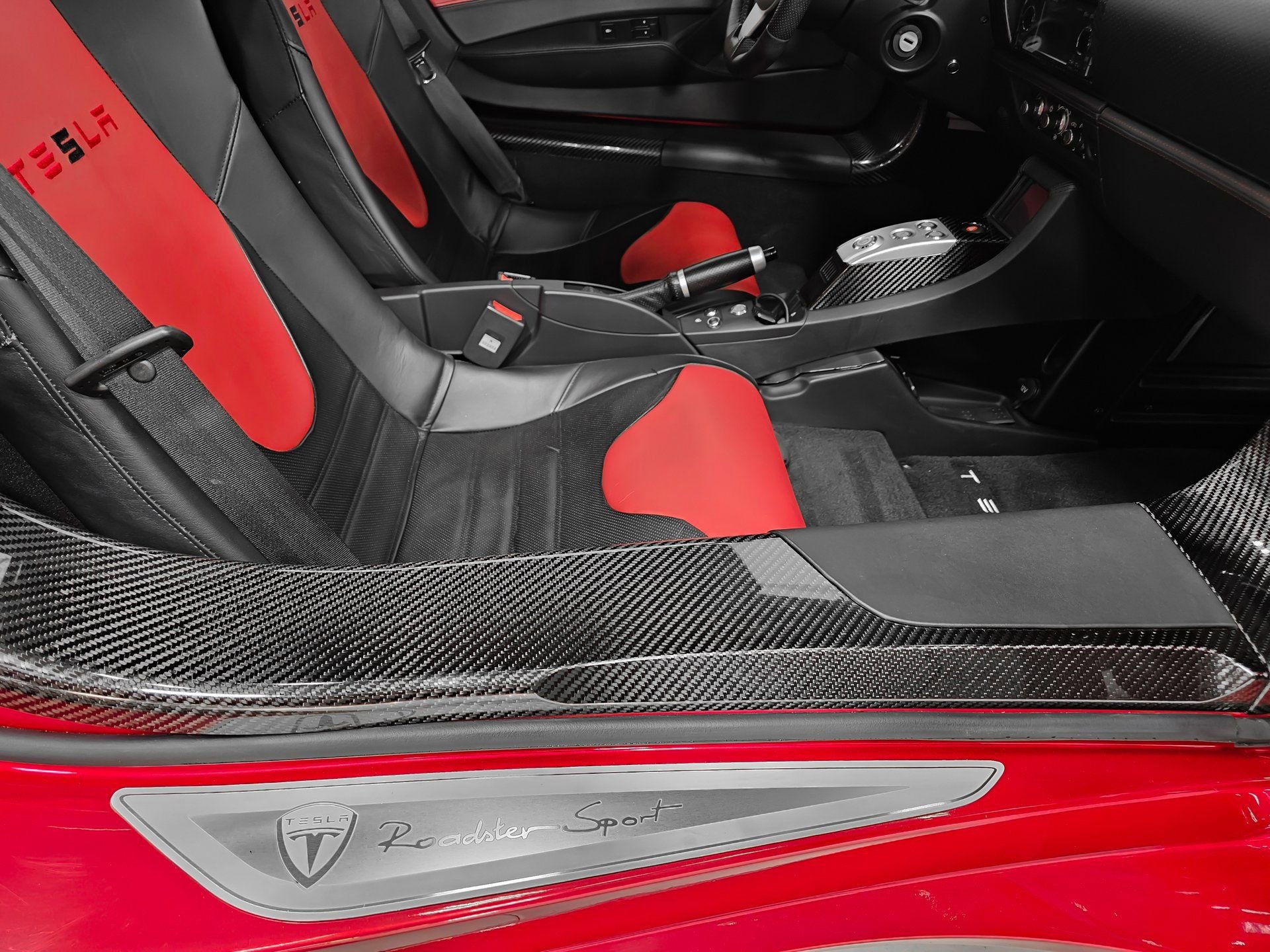 Used 2010 Tesla Roadster Sport image 22