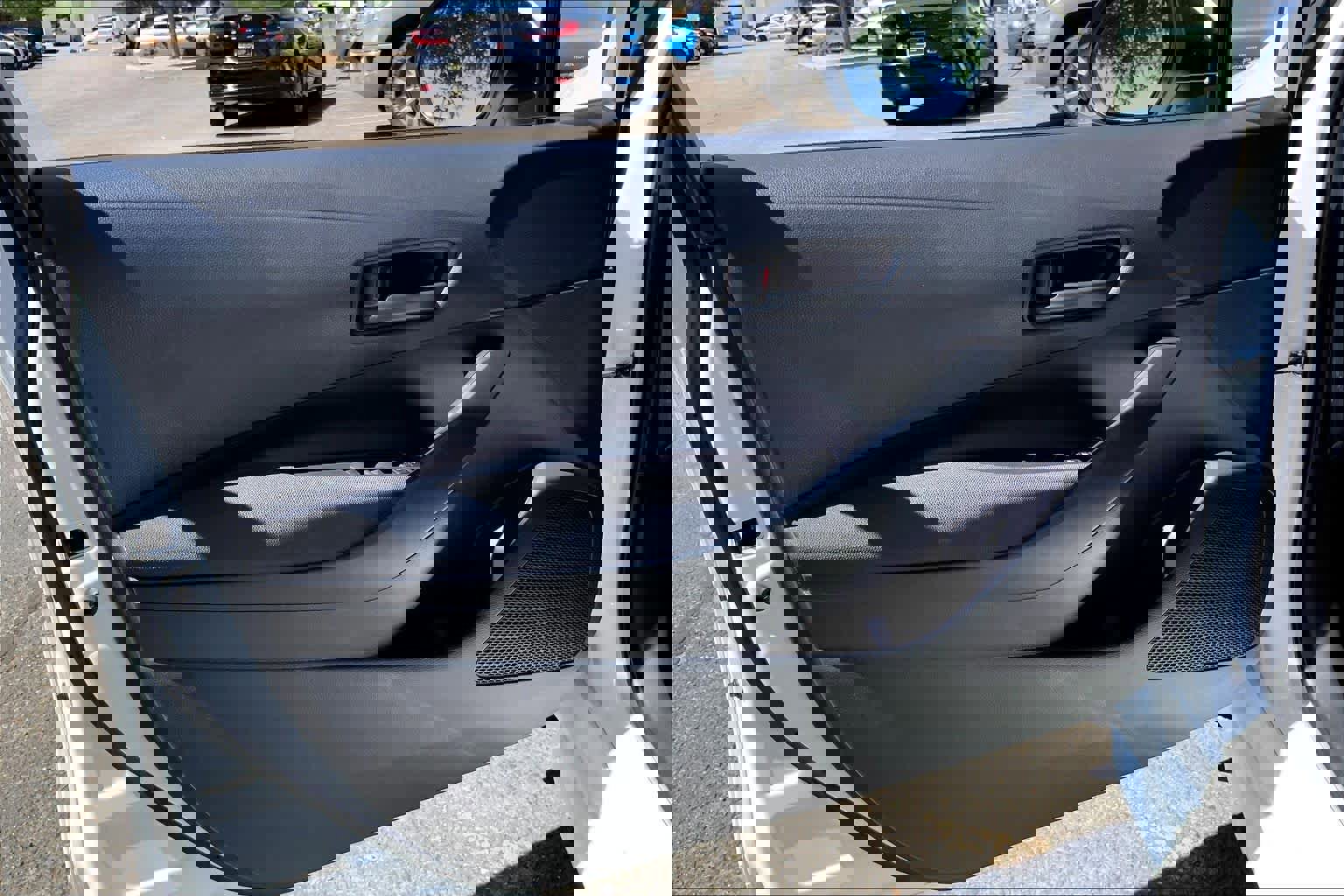 Used 2025 Toyota Corolla LE w/ LE Premium Package image 21