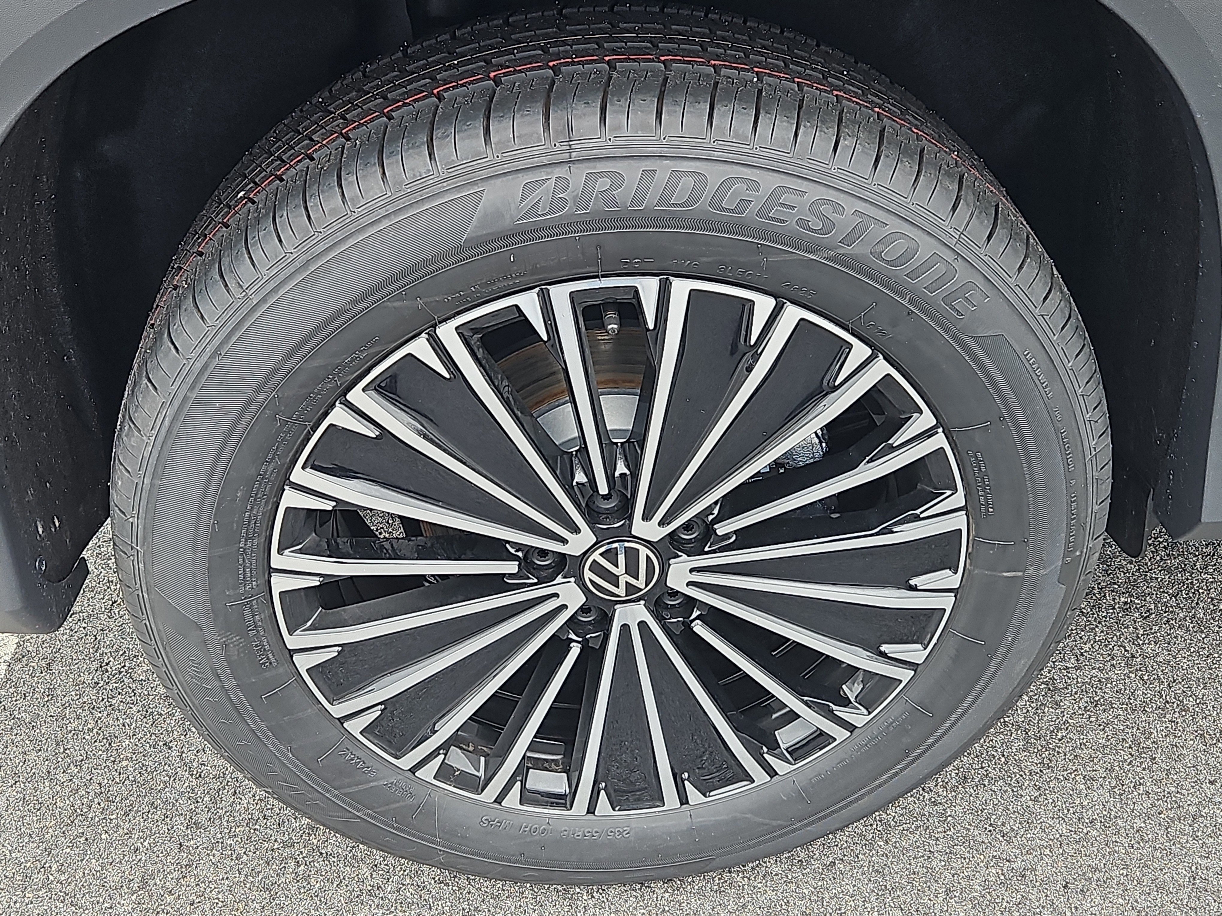 New 2026 Volkswagen Tiguan S image 3