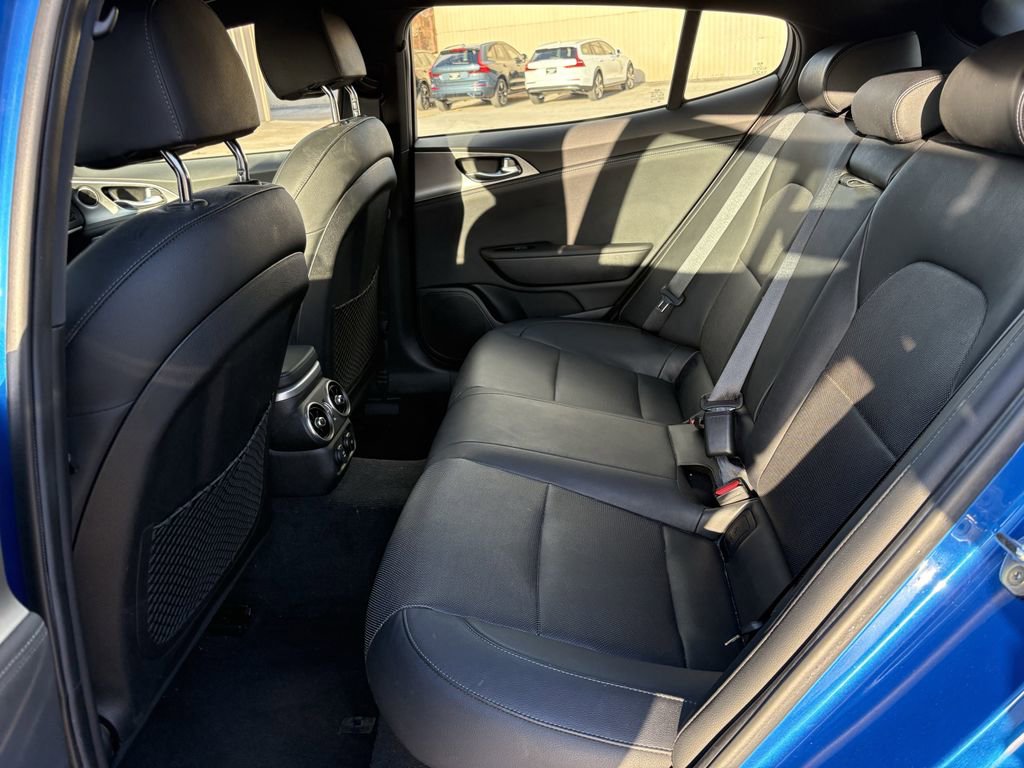 Used 2018 Kia Stinger GT image 20