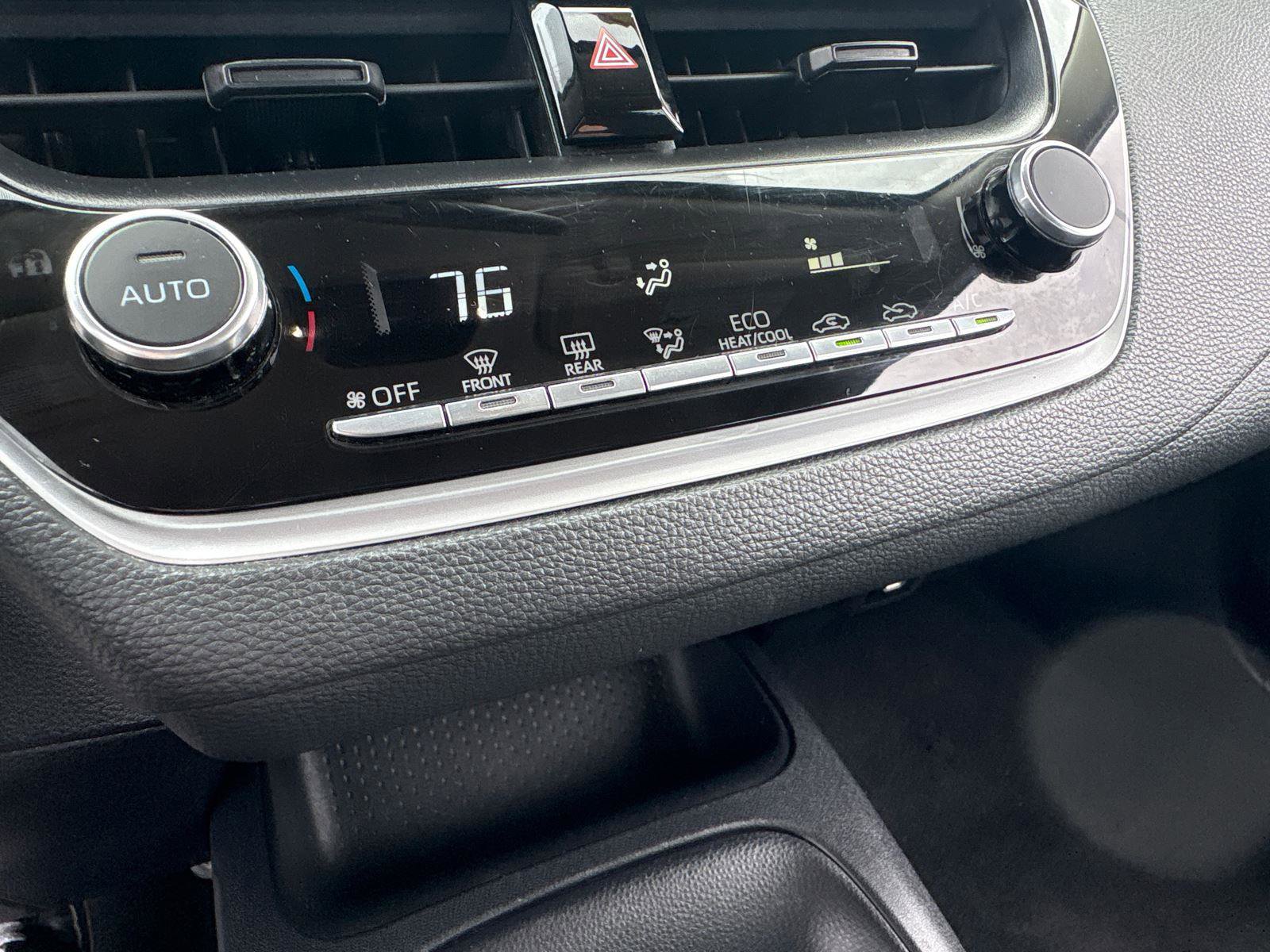 Used 2023 Toyota Corolla LE FWD image 25