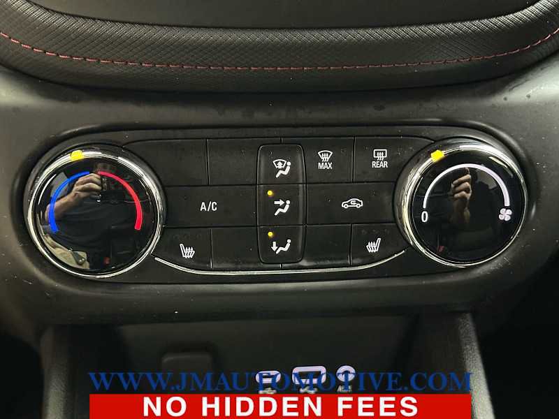 Used 2022 Chevrolet TrailBlazer RS image 36