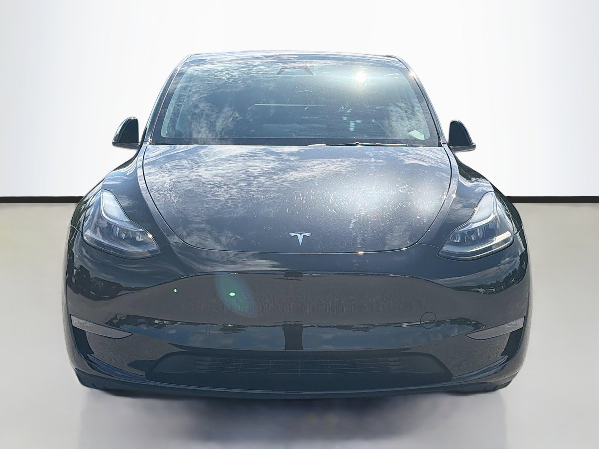 Used 2025 Tesla Model Y Long Range AWD/4WD image 8