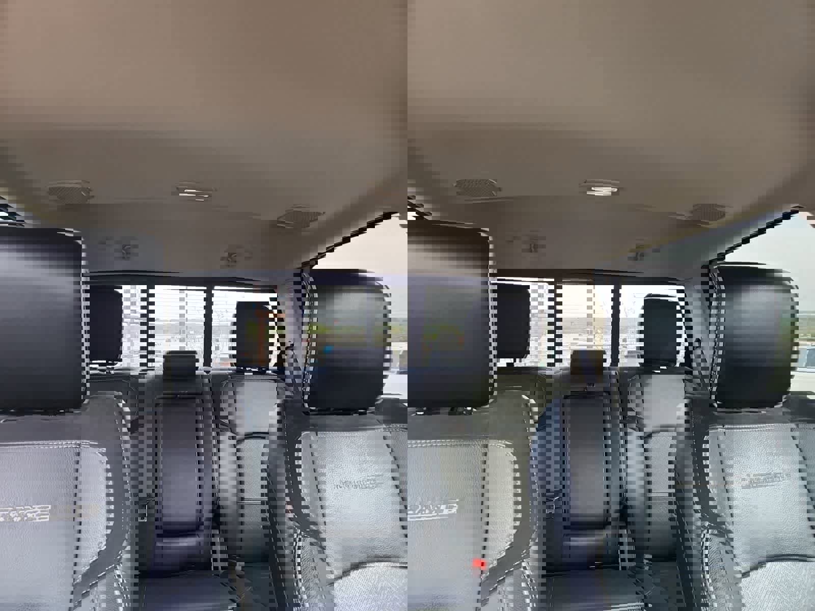 Used 2019 RAM 3500 Laramie image 19