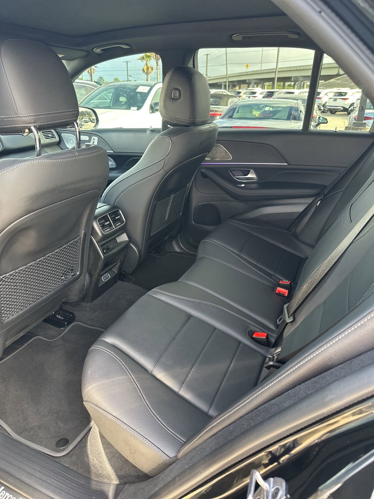 Used 2025 Mercedes-Benz GLE 350 4MATIC image 12