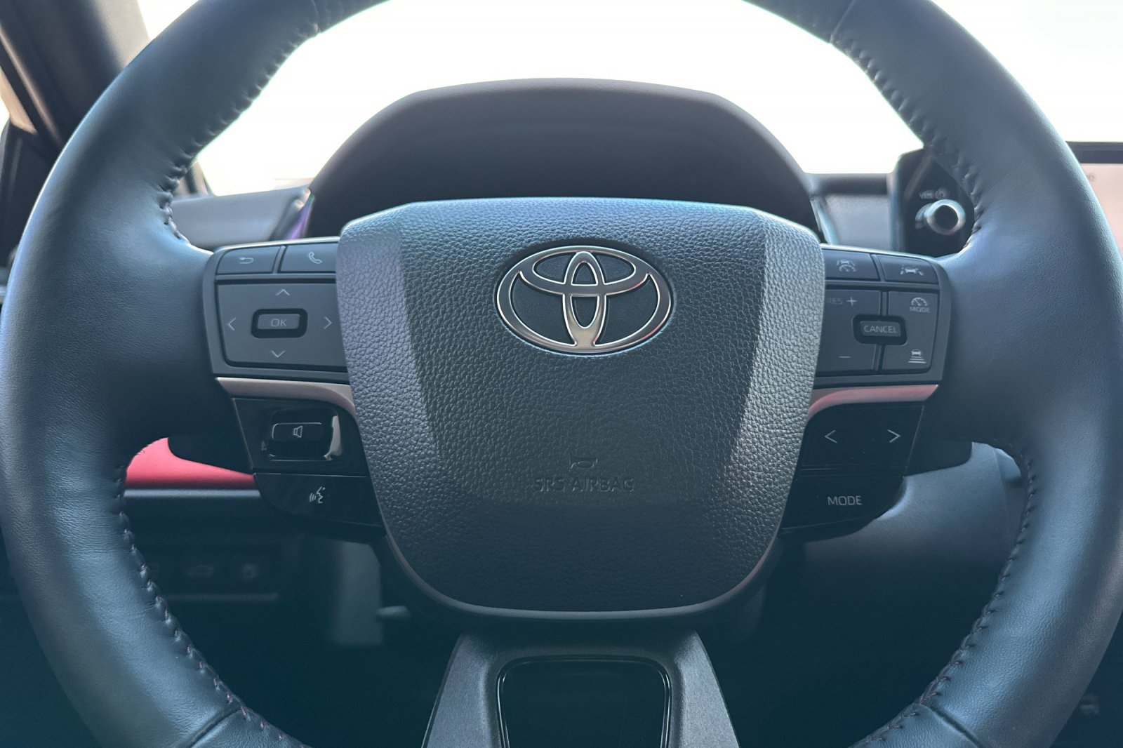 Used 2025 Toyota Camry XSE w/ Premium Plus Package FWD image 31