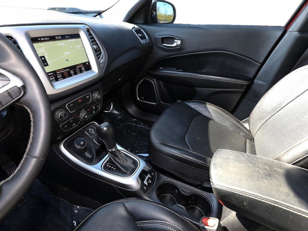 Used 2021 Jeep Compass Latitude w/ Sun and Sound Group AWD/4WD image 19