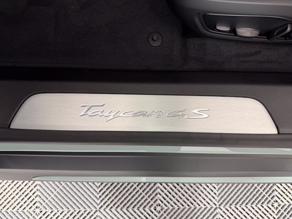 New 2026 Porsche Taycan 4S AWD/4WD image 21
