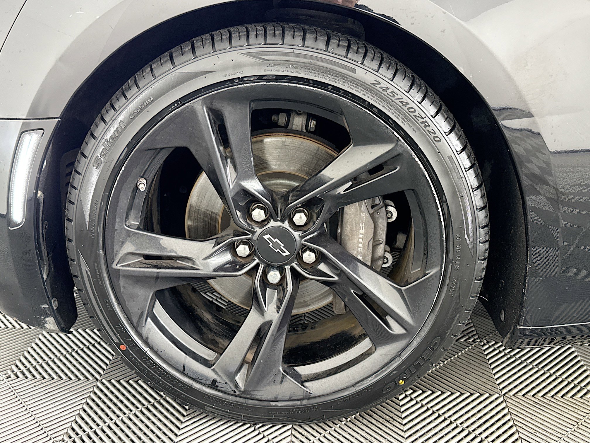 Used 2021 Chevrolet Camaro SS RWD image 33