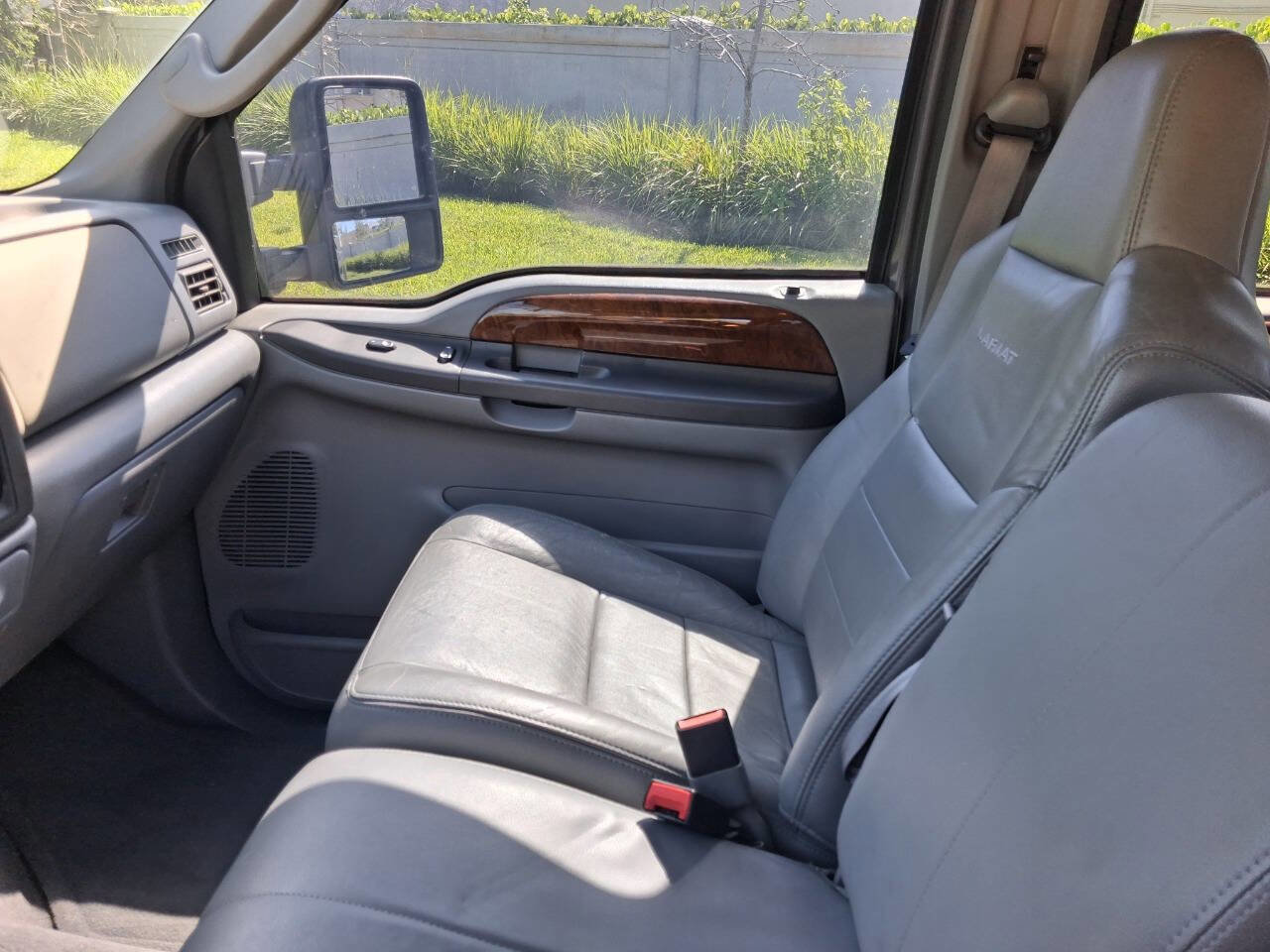 Used 2004 Ford F250 XL AWD/4WD image 13