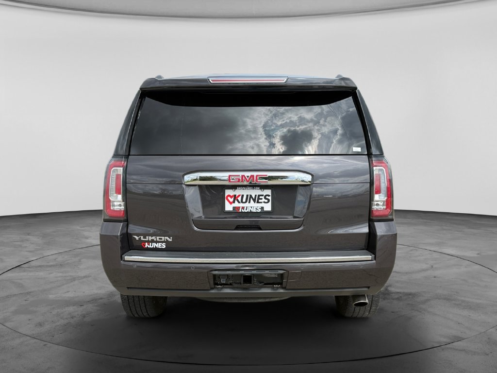Used 2016 GMC Yukon Denali w/ Open Road Package AWD/4WD image 8