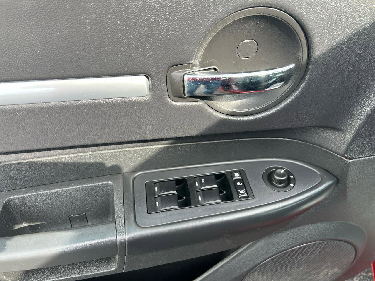 Used 2010 Dodge Charger SXT w/ Leather Interior Group image 16