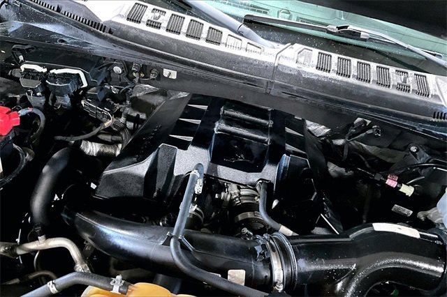 Used 2015 Ford F150 XLT w/ Equipment Group 302A Luxury image 35