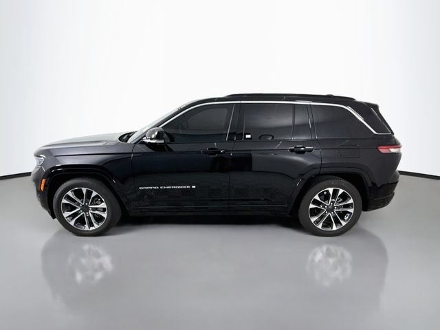 Used 2024 Jeep Grand Cherokee Overland w/ Adv Protech Group III AWD/4WD image 4