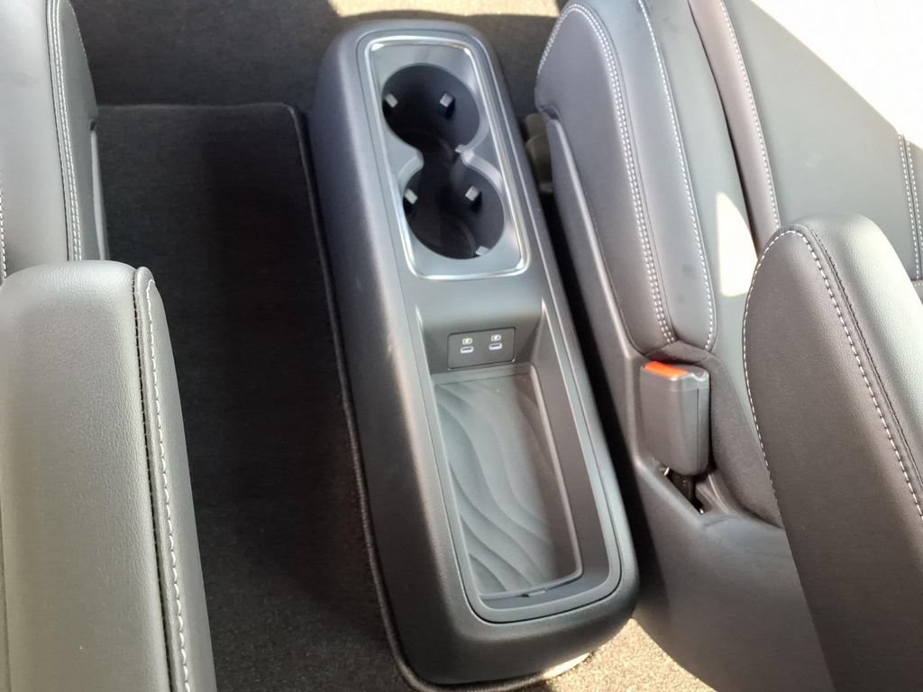 New 2026 Nissan Armada SL w/ Captain's Chari Seat Package AWD/4WD image 17
