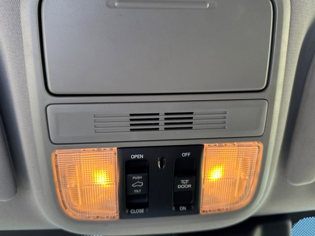 Used 2019 Honda Odyssey EX-L image 19