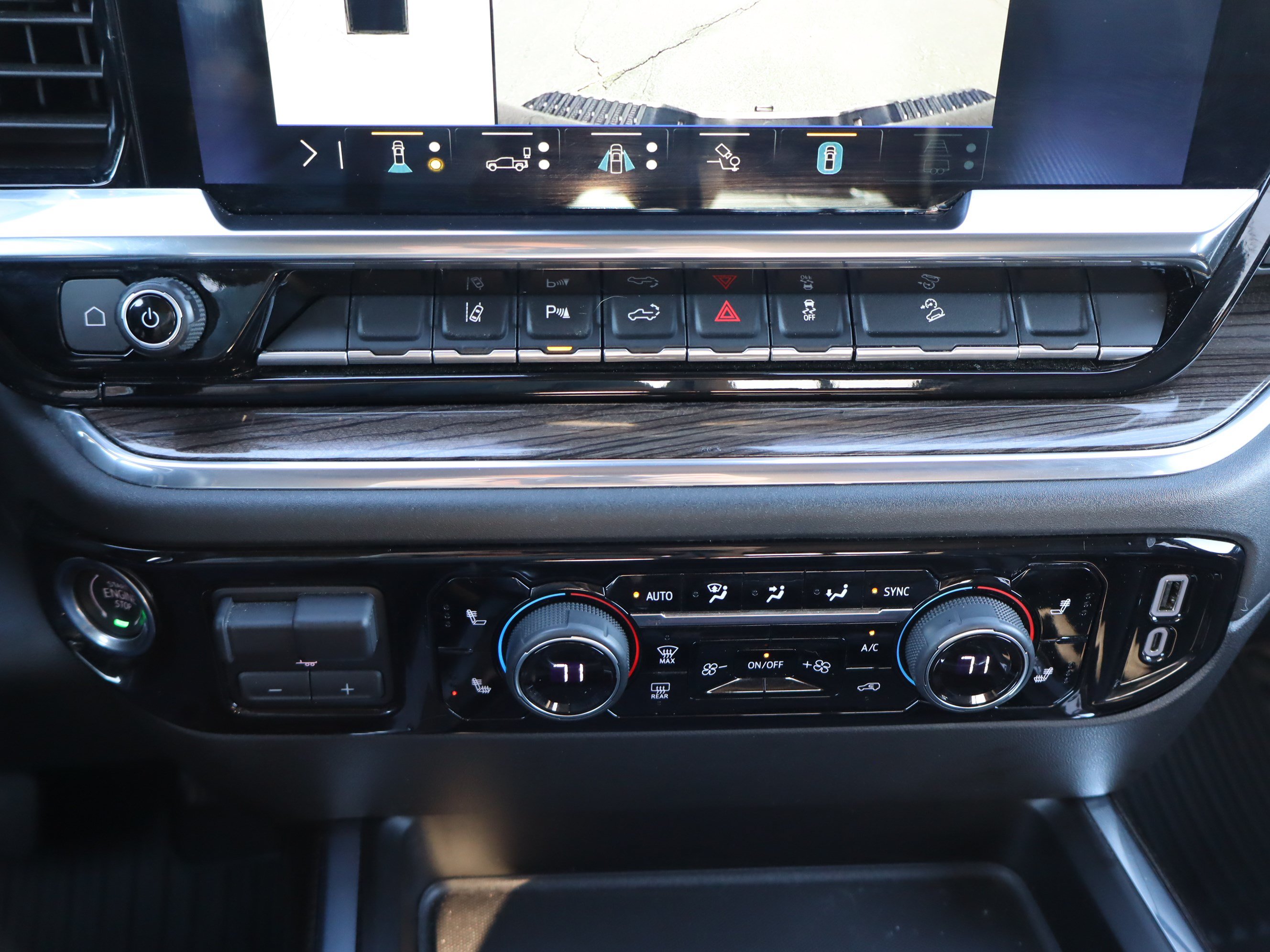 Used 2024 Chevrolet Silverado 2500 LT w/ All Star Edition AWD/4WD image 30