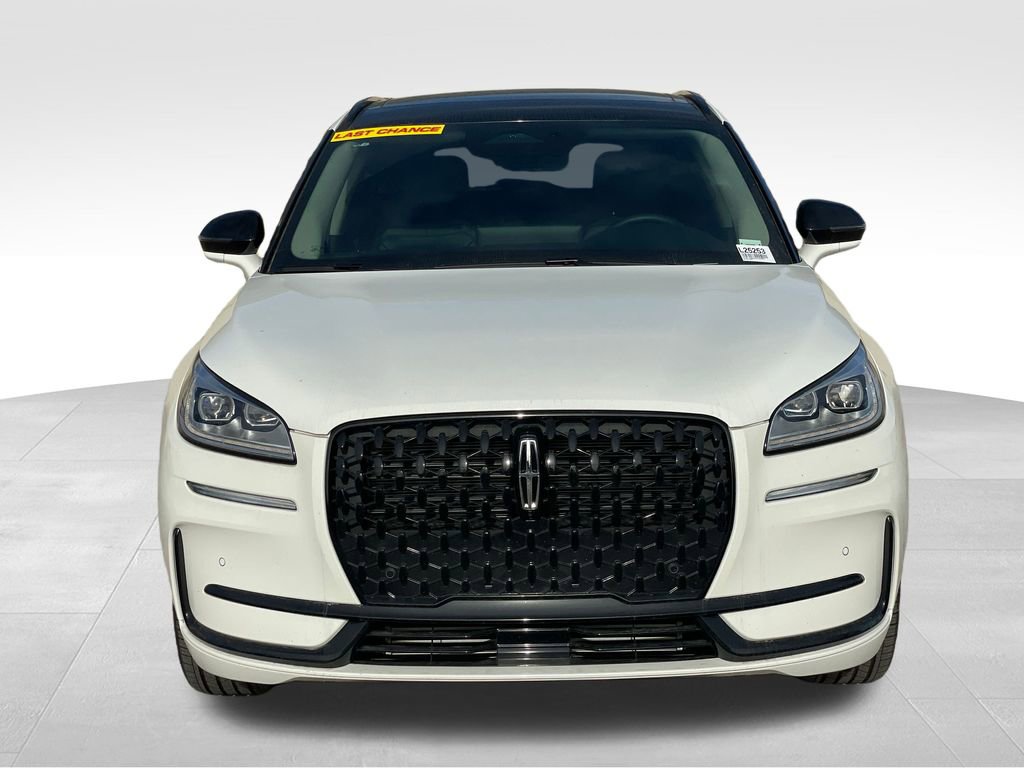 New 2025 Lincoln Corsair Reserve w/ Jet Appearance Package image 8