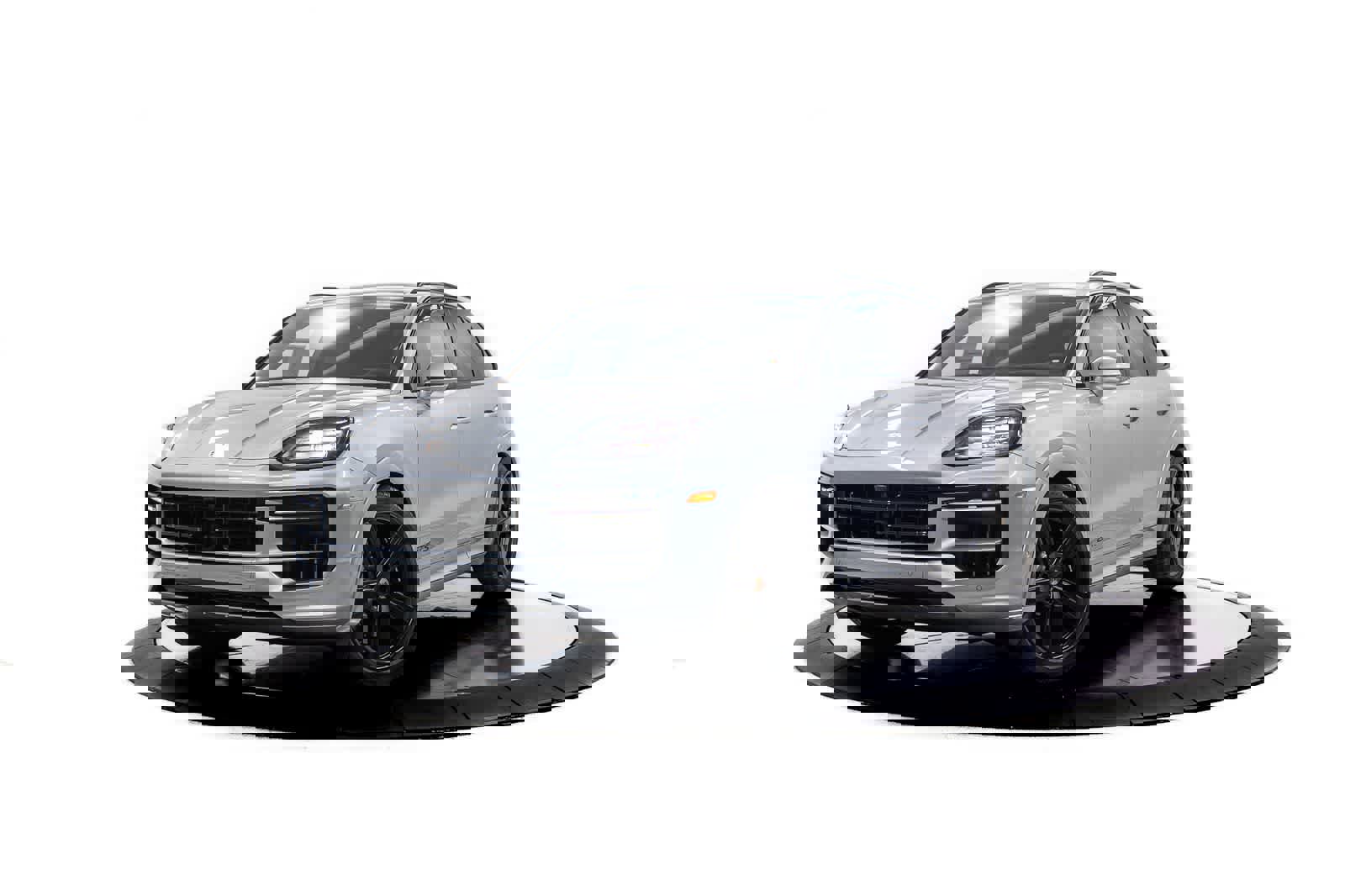 New 2026 Porsche Cayenne GTS image 1