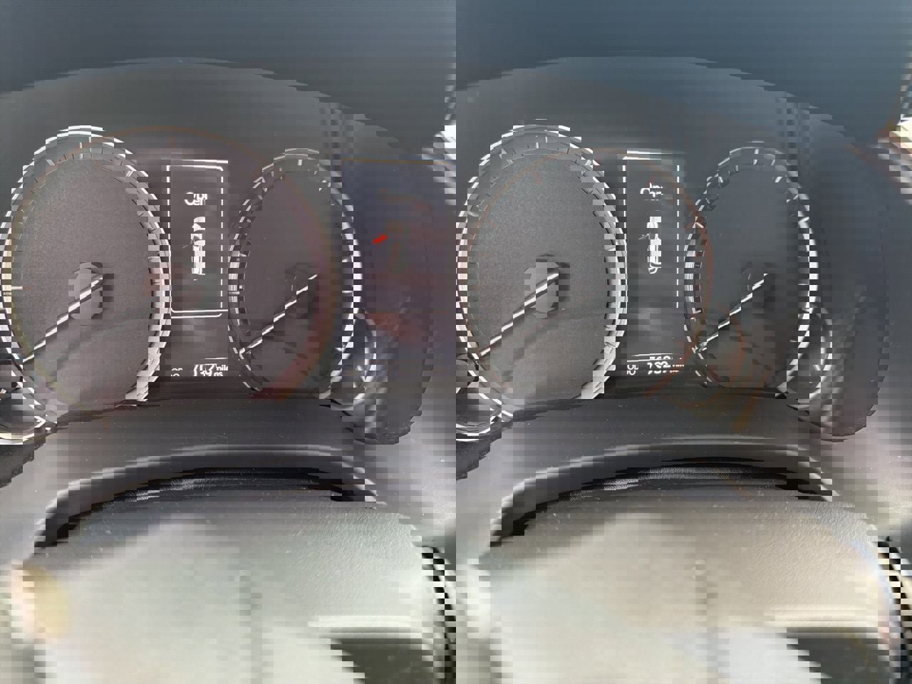 Used 2019 Lexus RX 350L Luxury w/ Accessory Package image 14