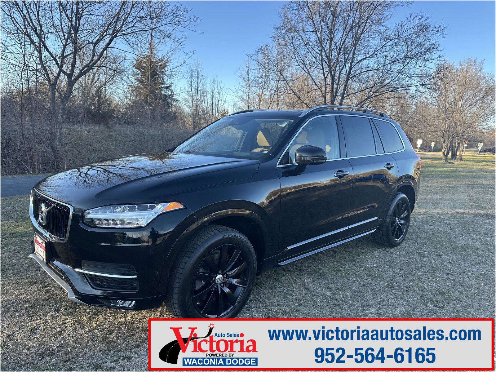 Used 2016 Volvo XC90 T6 Momentum w/ Momentum Plus Package image 1