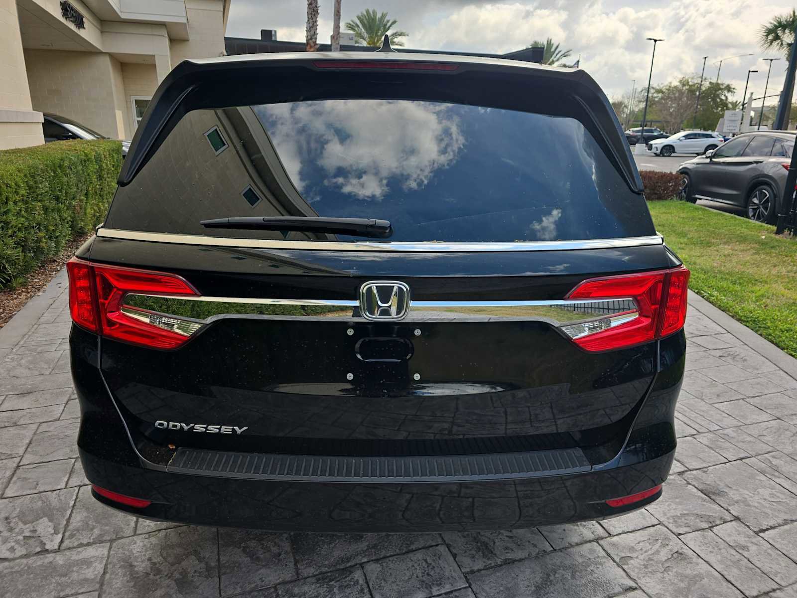 Used 2019 Honda Odyssey EX image 5