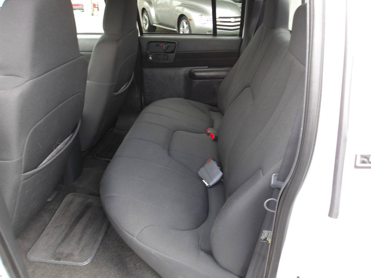 Used 2003 Chevrolet S10 Pickup LS AWD/4WD image 10