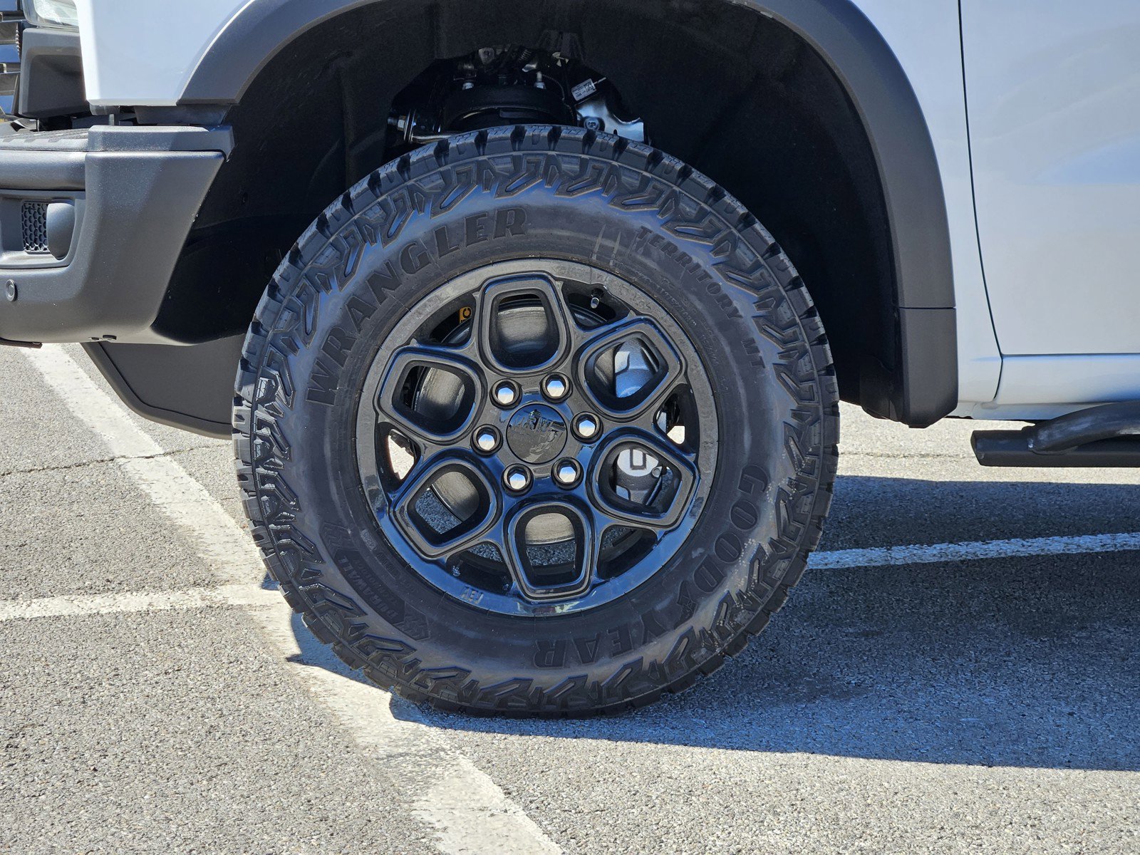 New 2026 Chevrolet Silverado 1500 ZR2 w/ ZR2 Bison Edition image 7