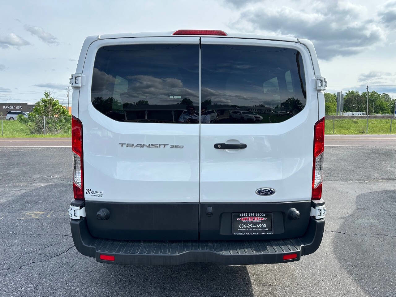 Used 2018 Ford Transit 350 XL RWD image 7