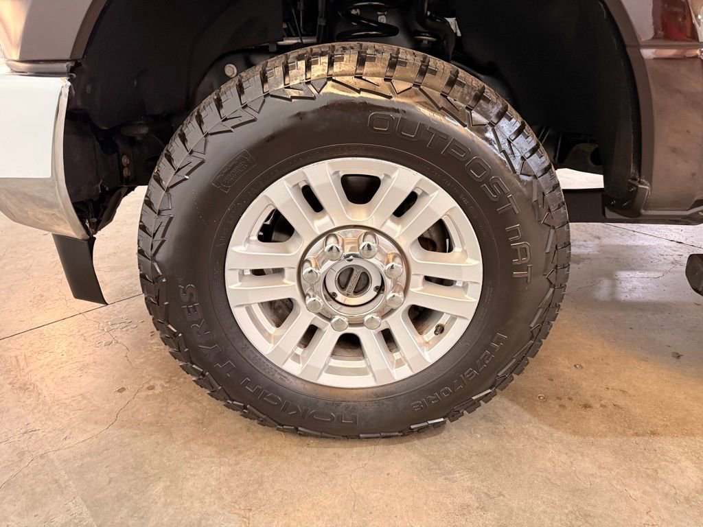 Used 2019 Ford F250 XLT w/ XLT Value Package image 14