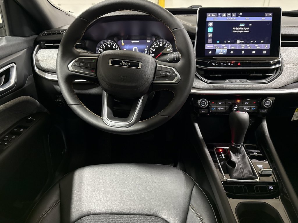 New 2026 Jeep Compass Latitude AWD/4WD image 11