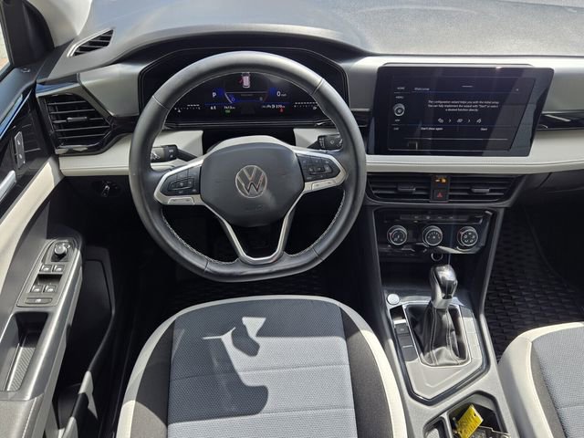 Certified 2025 Volkswagen Taos S image 15