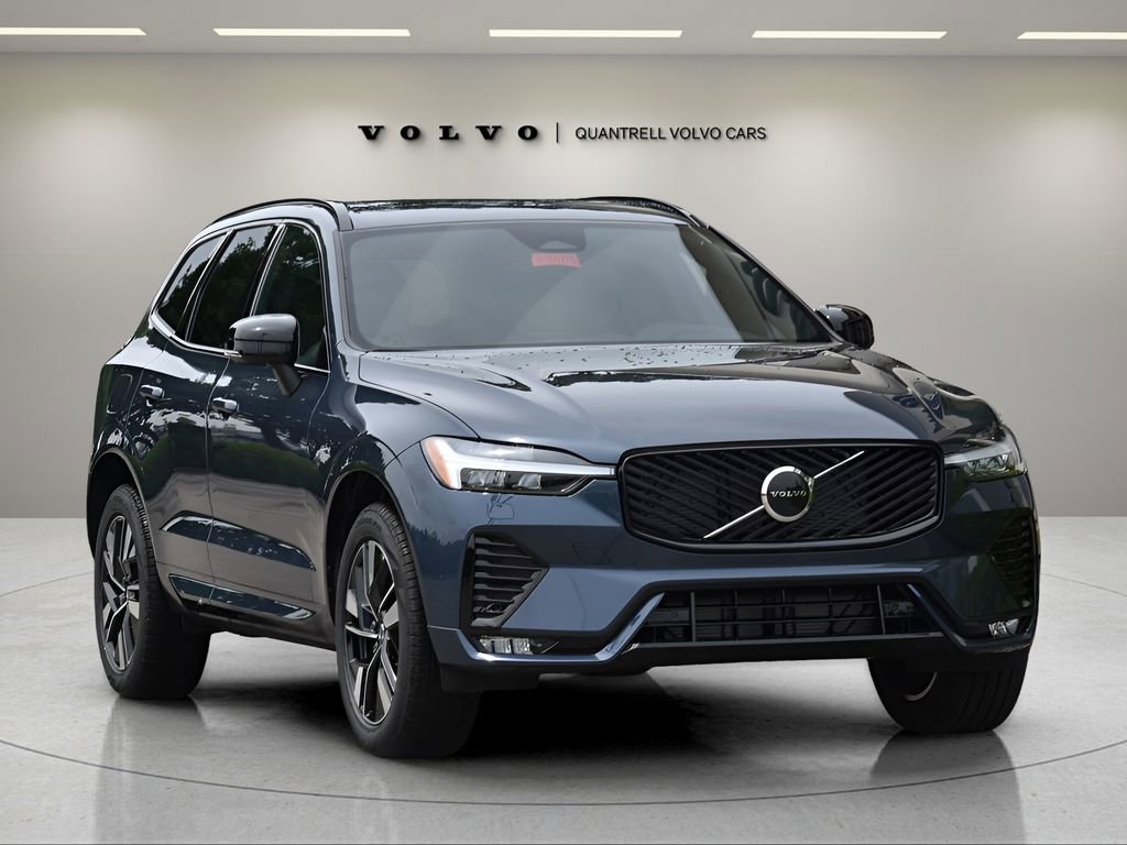 Certified 2026 Volvo XC60 B5 Core w/ Protection Package Premier image 2