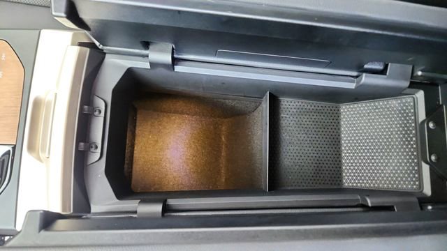 Used 2024 BMW iX xDrive50 w/ Premium Package image 51