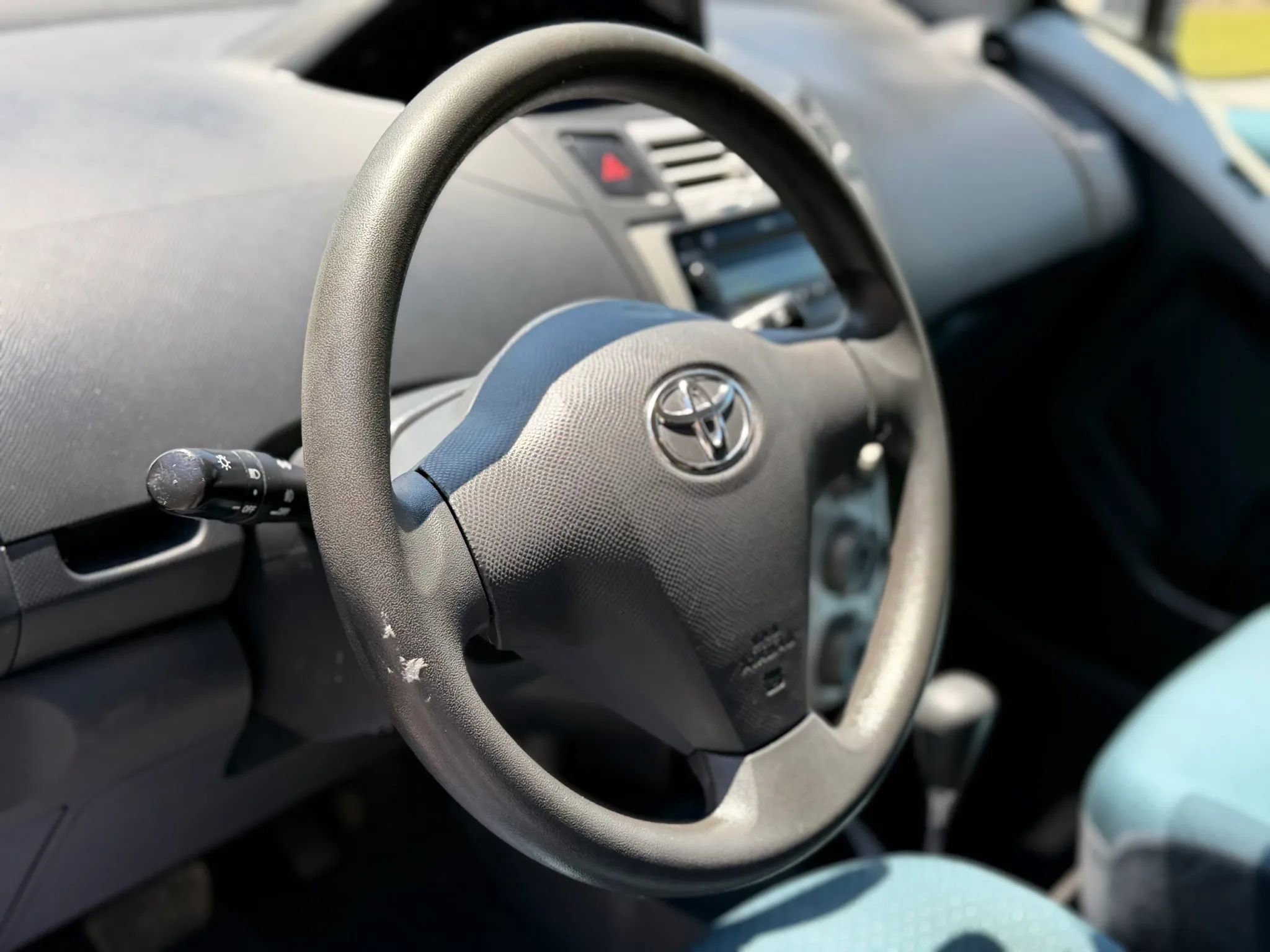 Used 2008 Toyota Yaris S FWD image 9