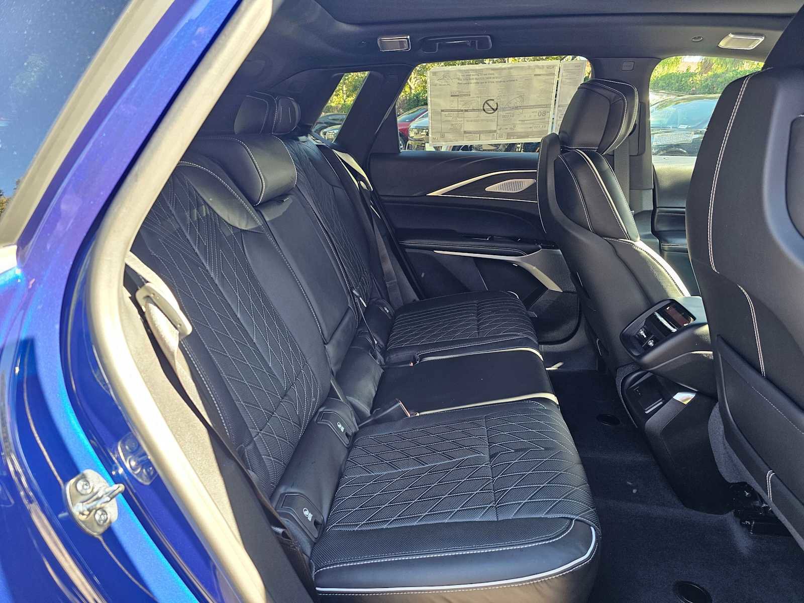 New 2026 Cadillac Lyriq V AWD/4WD image 12