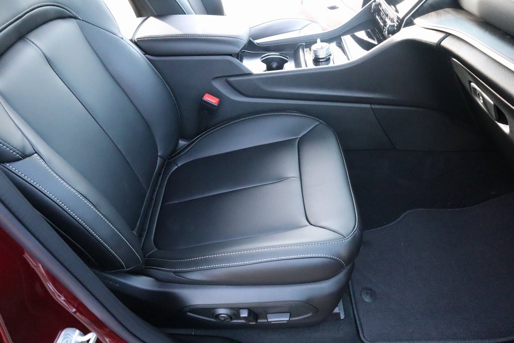 New 2025 Jeep Grand Cherokee L Limited image 15