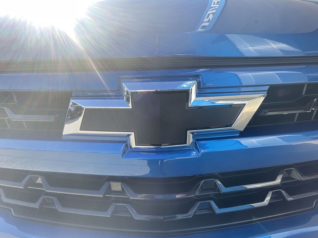 Used 2022 Chevrolet Silverado 1500 RST AWD/4WD image 31