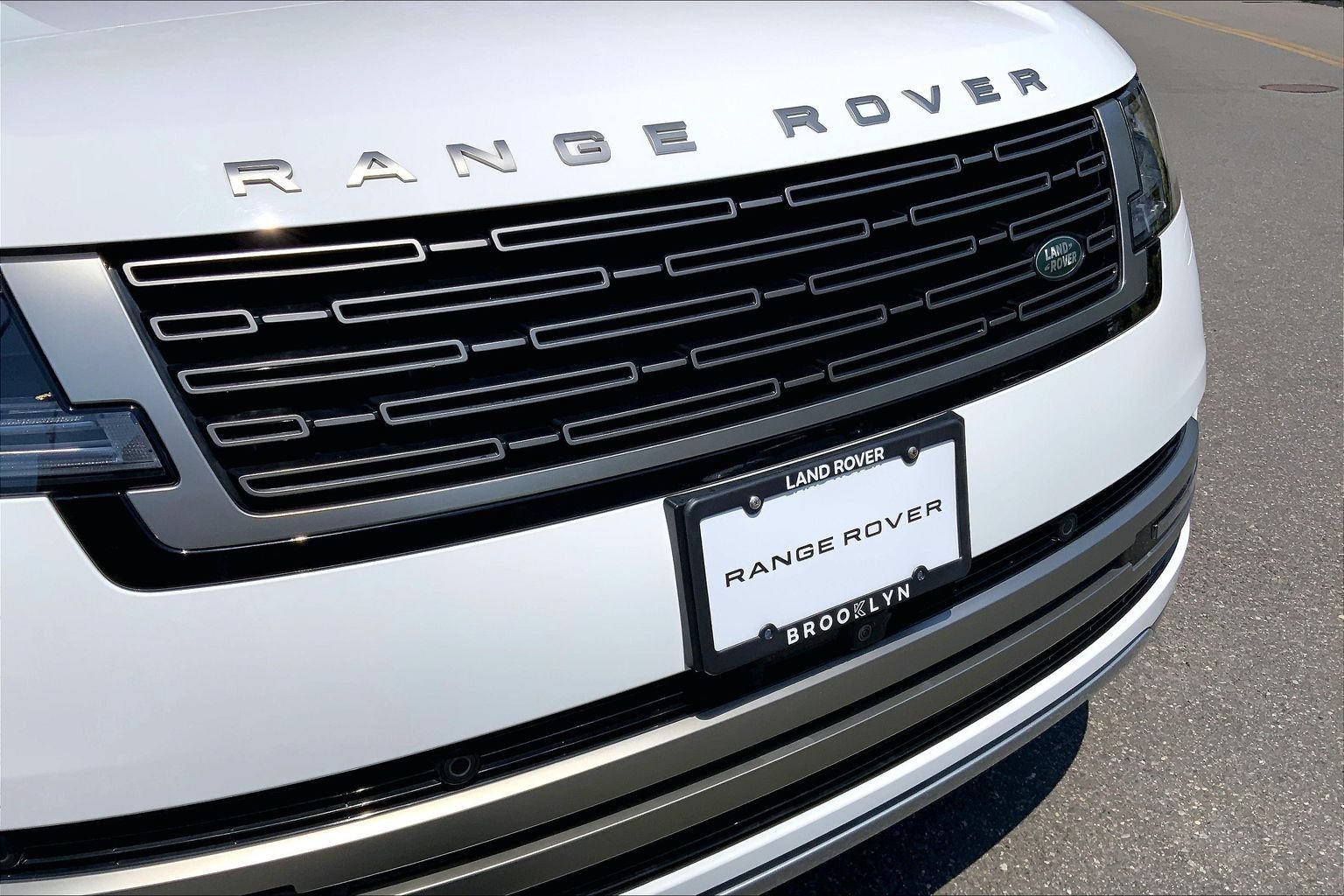 Used 2023 Land Rover Range Rover SE AWD/4WD image 30