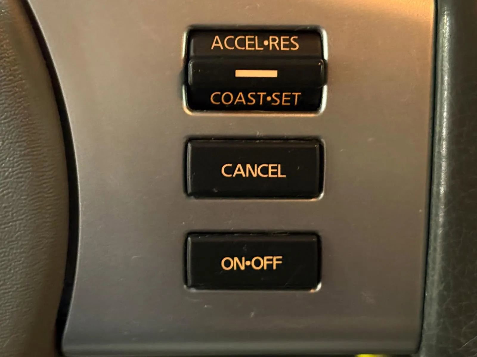 Used 2016 Nissan Frontier SV image 30